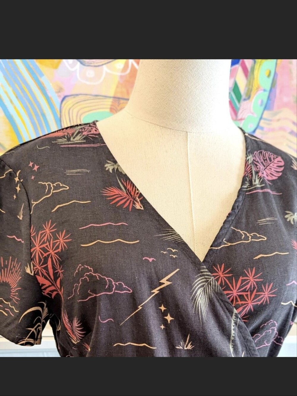 NWT Marine Layer Emlyn Midi Wrap Dress in Beach Wizard Print Size Medium - Picture 5 of 6
